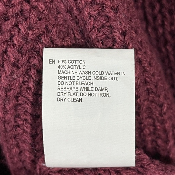 Alya Women’s Size Small Red Burgundy Rorie Scallop Cold Shoulder Sweater Top - Picture 9 of 12